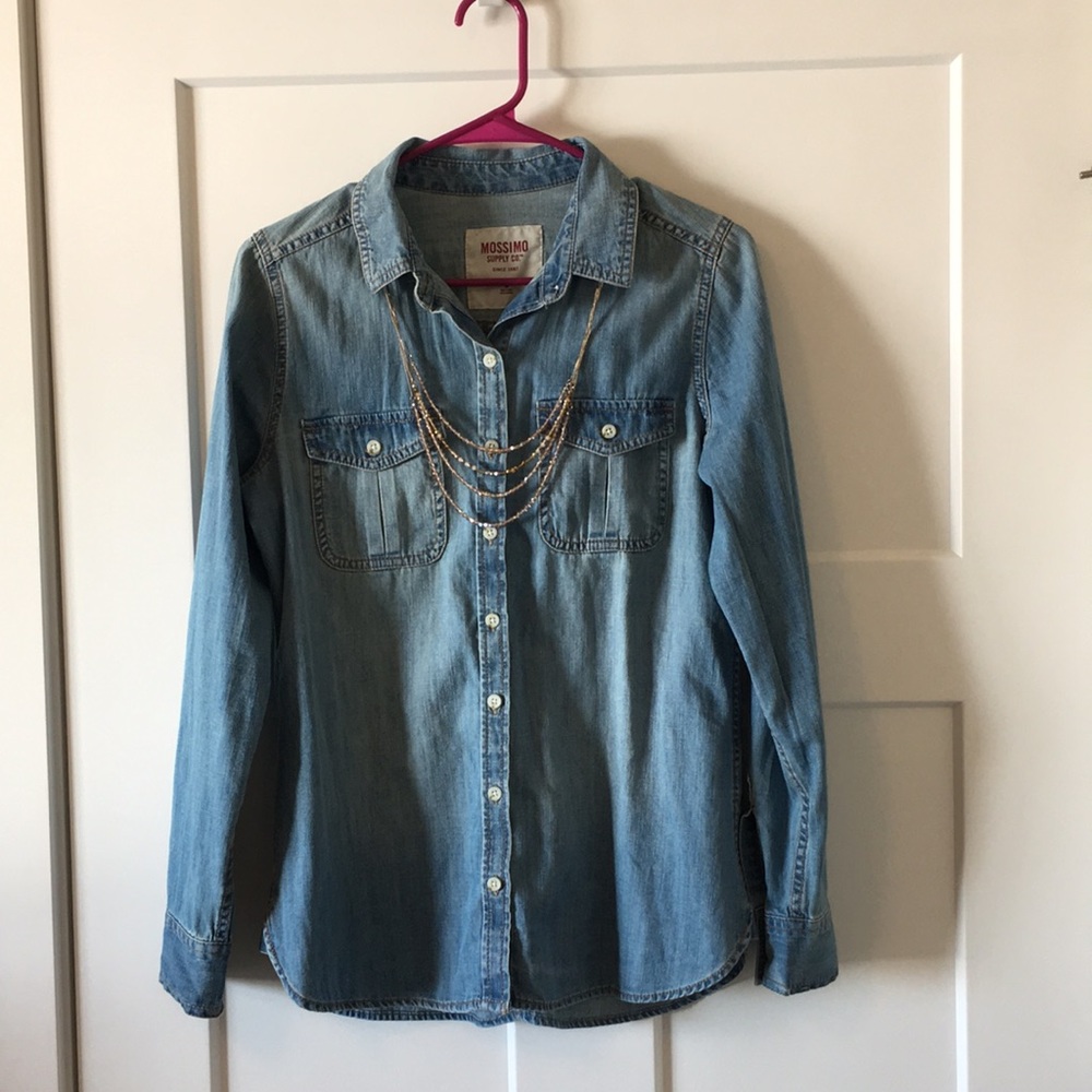 NWOT Mossimo Chambray Shirt